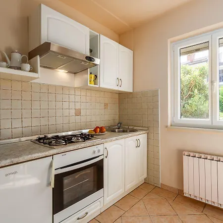 Komfortables Wenige Minuten Zur Altstadt Von Und Zum Mit Garten Apartment *