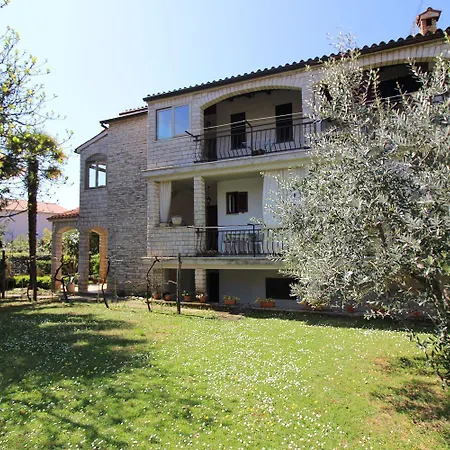 Komfortables Wenige Minuten Zur Altstadt Von Und Zum Mit Garten